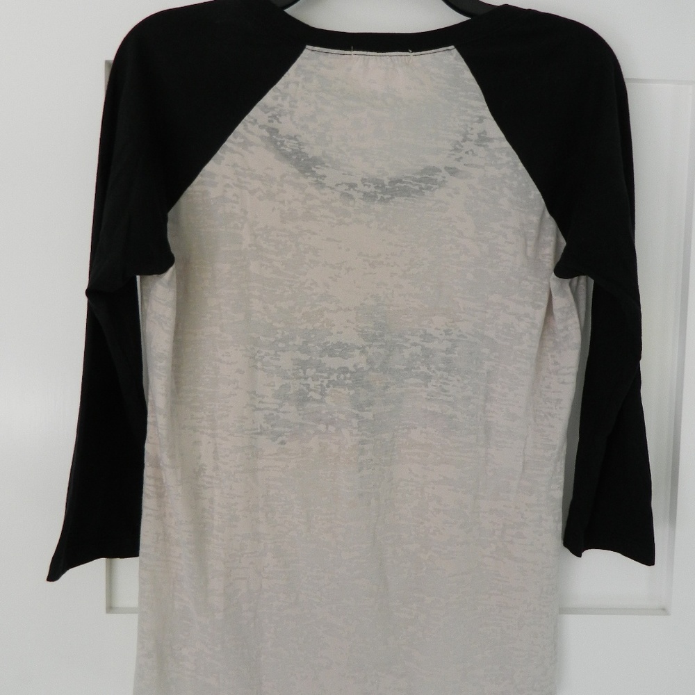 Billabong  Aztec Raglan Tee - Picture 2 of 3